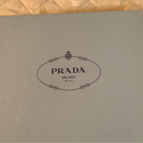 PRADA NAVY BLUE SUEDE ANKLE SNEAKER. - Picture 5 of 8